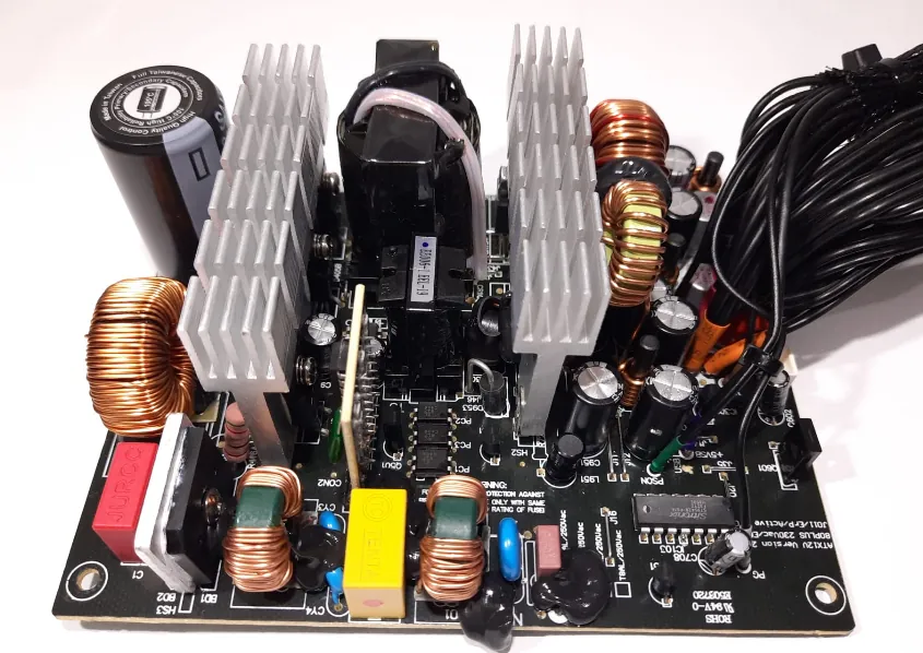 Green GP550A ECO kuş bakışı PCB